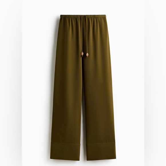 H&M olive green wide leg pants with Bead Detail Size S NWT - Picture 4 of 6